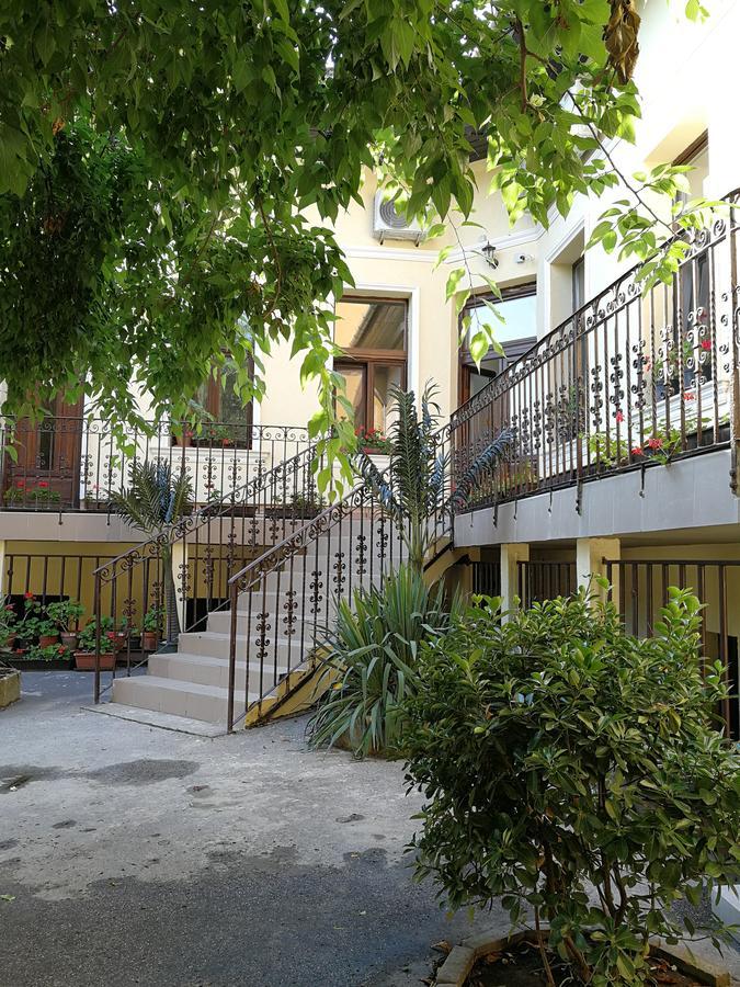 Budapest Garden Hotel Exterior foto